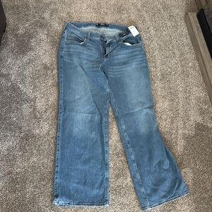 Hollister medium wash jeans